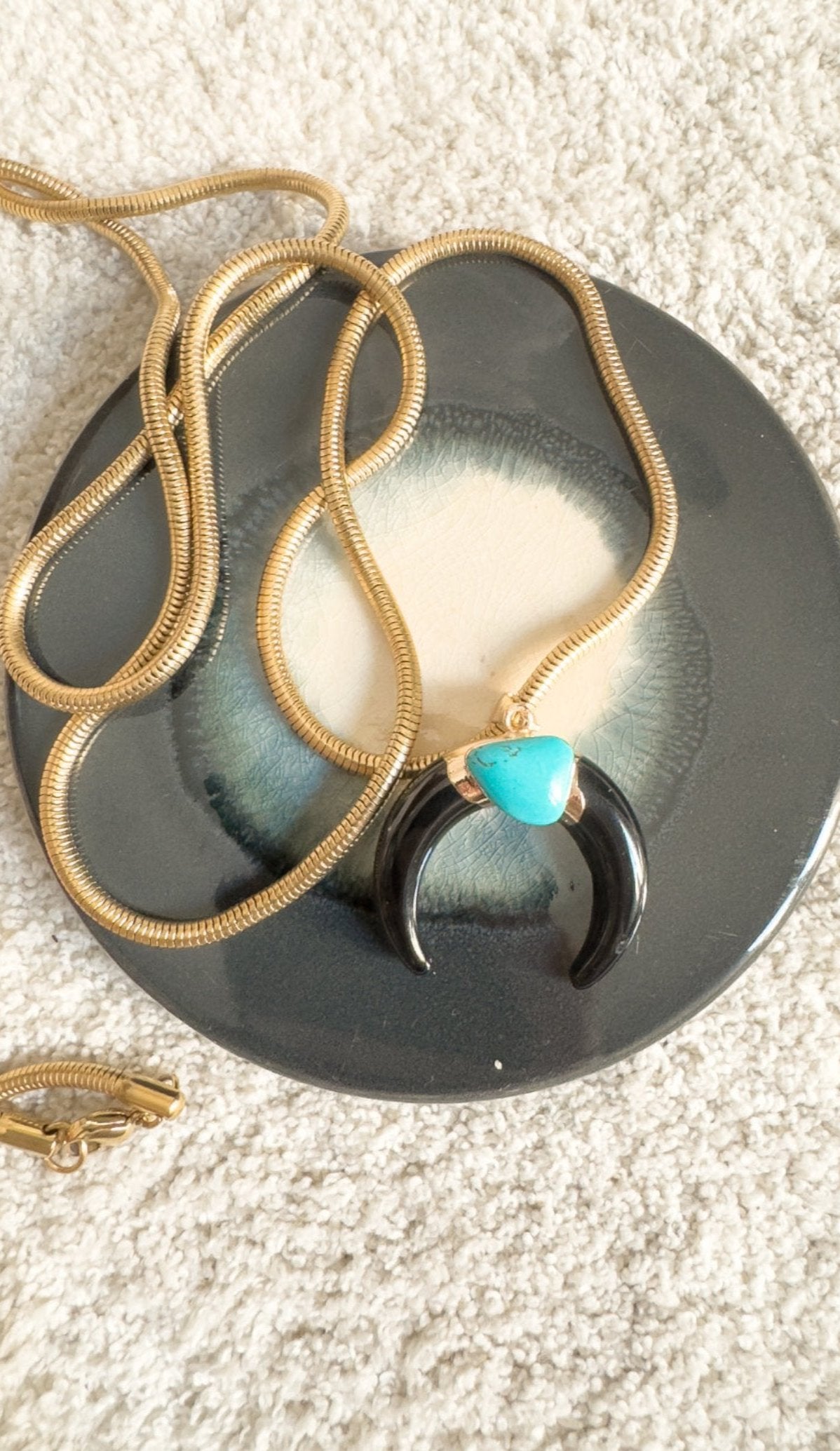 COLLAR TURQUESA MOON