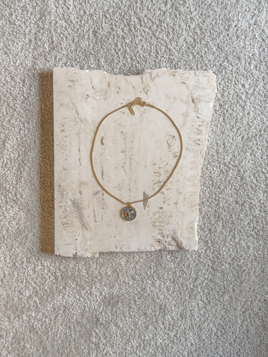 COLLAR SUN MOON