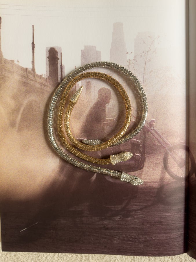 COLLAR SNAKE