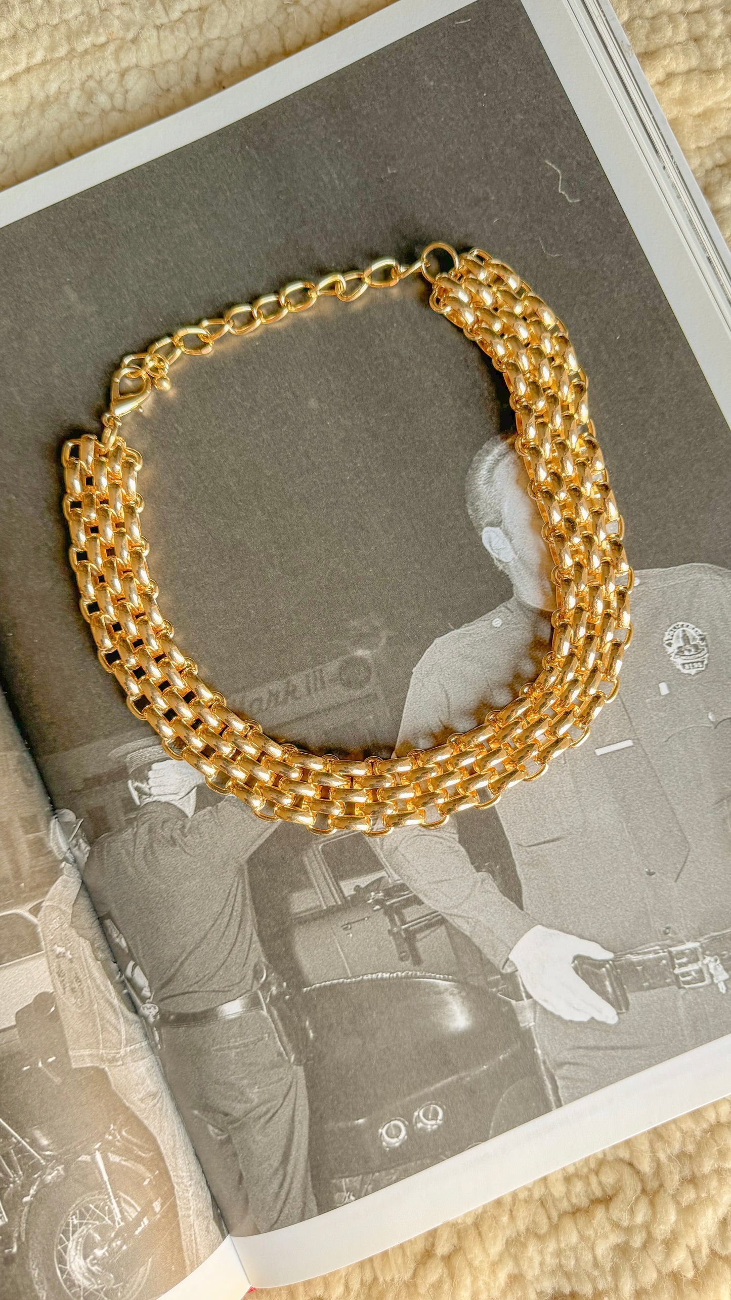 COLLAR ISABELLE DORADO